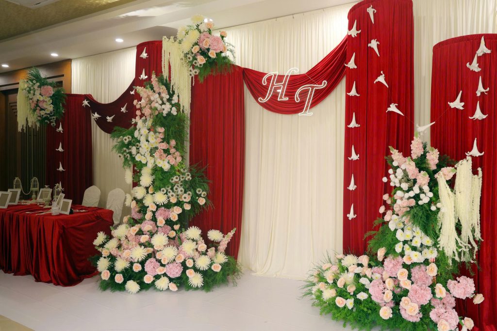 Pre-Opening - Nhận Ưu Đãi Cưới Đến 20% Phí Cọc tại Diamond Place 3 sanh-tiec-cuoi- Diamond Place